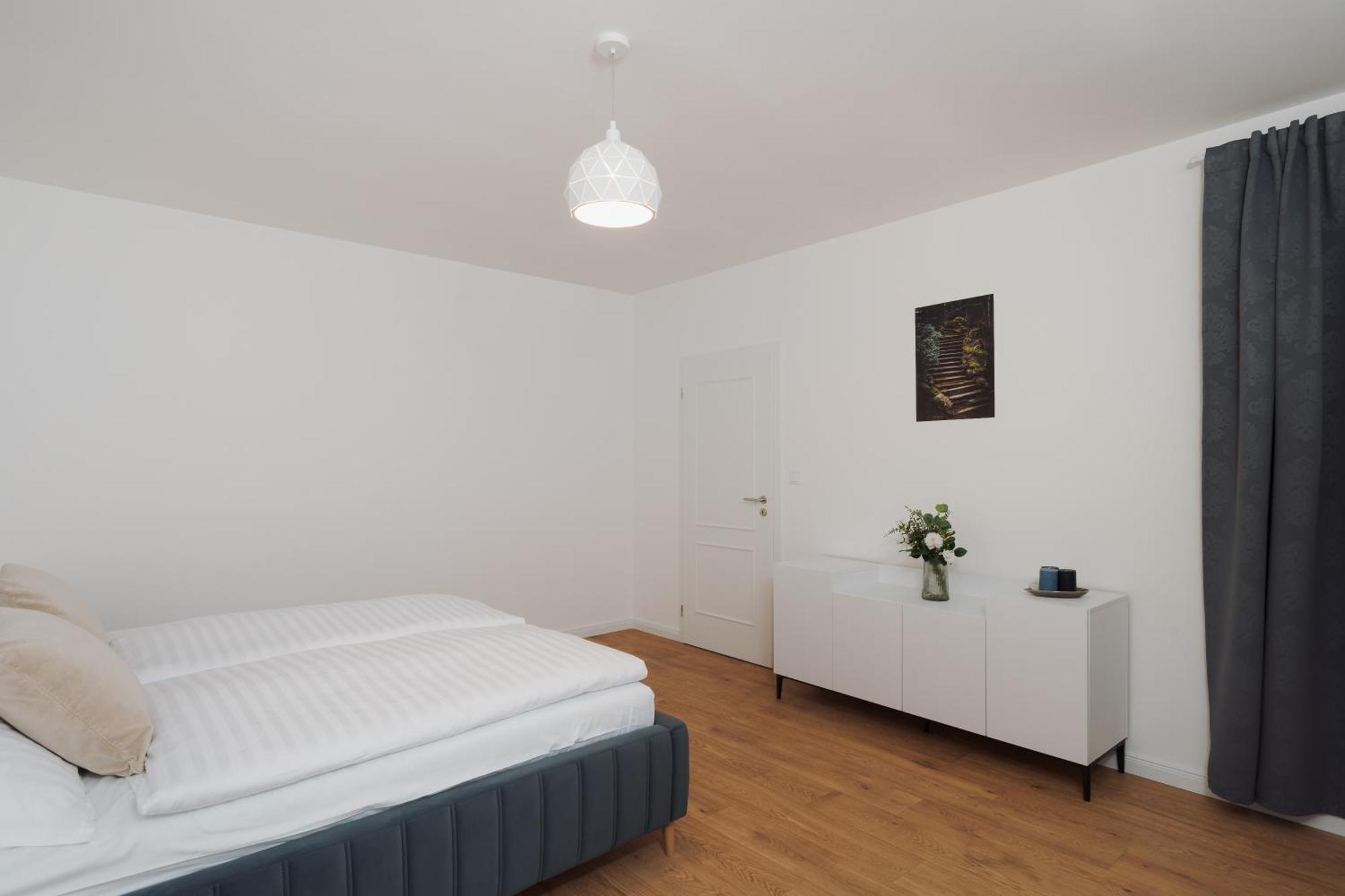 Azure - Cozy Center With Balcony * Prag